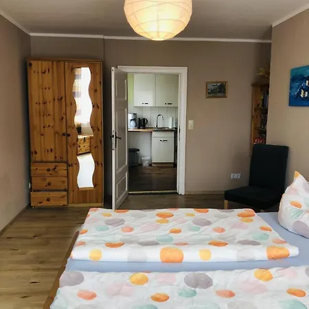 Neu! Am Neuklostersee Naehe Wismar