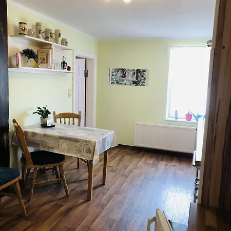 Neu! Am Neuklostersee Naehe Wismar